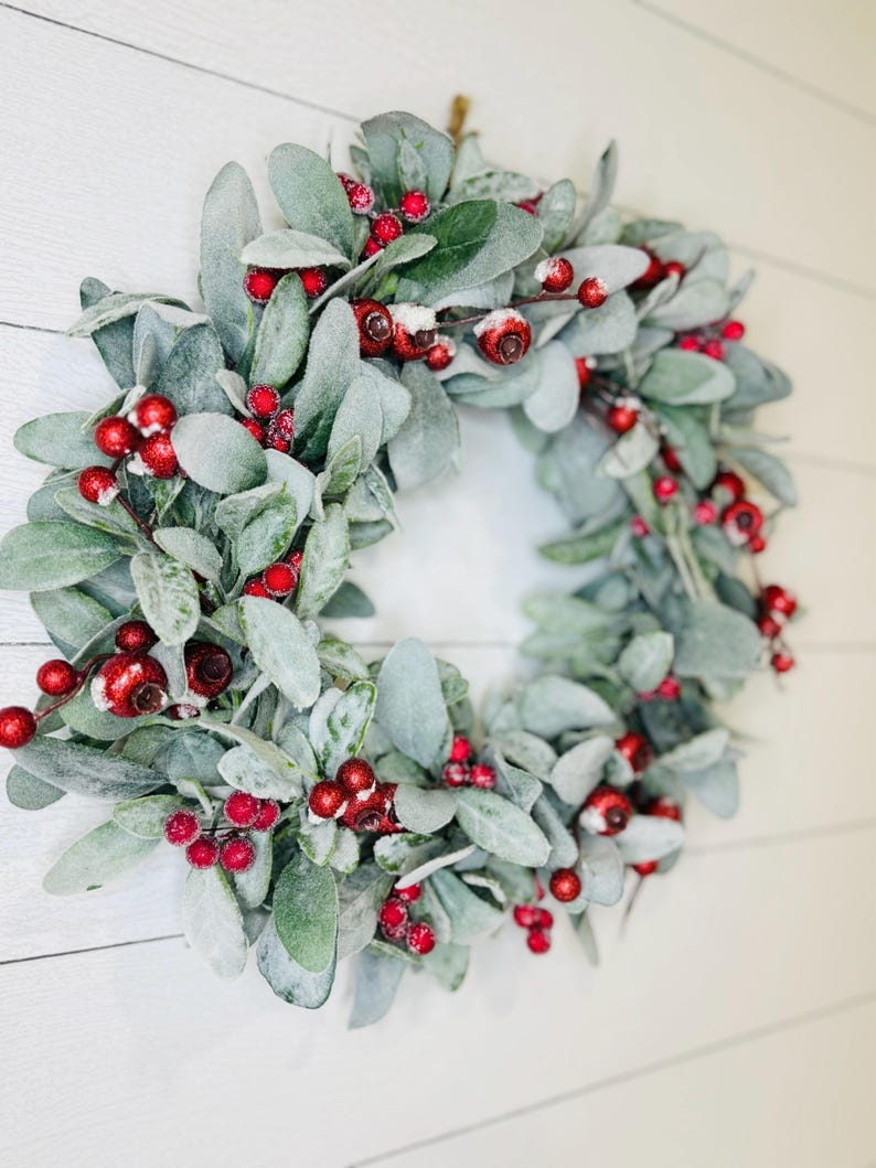 Christmas Lambs Ear with Red Berries  Wreath for Front Door, Winter Farmhouse Mistletoe Wreath,  Small Winter wreath, Christmas Door Wreath